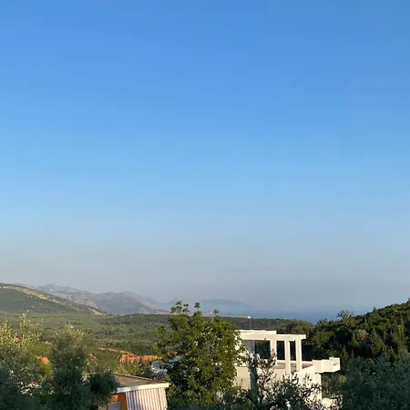 Apartamento Vllasi